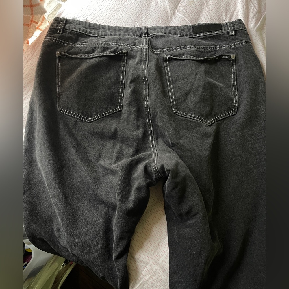 ASOS BLACK MOM JEANS